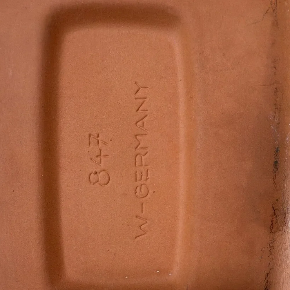W-Germany 847 Ceramic Baking Dish w/ Lid 1.5 qt Rect Brown Unglazed